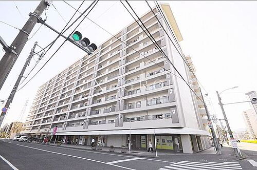 東京都八王子市椚田町 11階建