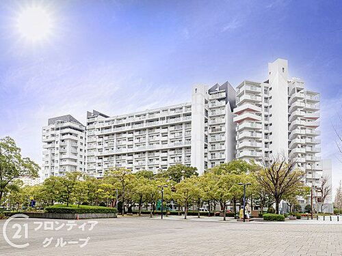 ＲＩＣウエストコート６番街３番館　中古マンション