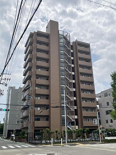 クイーンズパレス城北