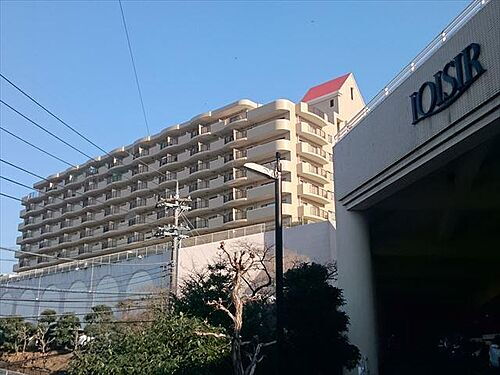 静岡県伊東市荻 6階建