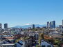 ヒルズ久が原壱番館 お部屋西側の眺望／天気の良い日には南西方向には富士山を望めます。