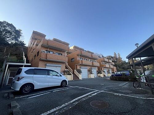 めじろ台ガーデン・ヒルズ