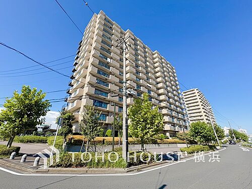 ローヤルシティ鴨居６番館