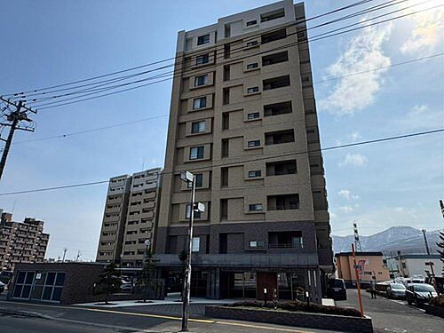 北海道札幌市手稲区曙二条２丁目 地上11階地下1階建