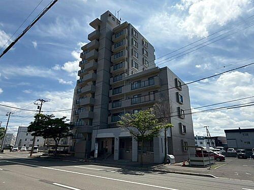 北海道札幌市東区北十七条東１７丁目 地上10階地下1階建