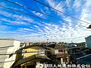 茅ヶ崎サニーハイツ　Ａ棟 バルコニーからは青空を広く眺望することが出来ます。