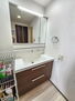 レクセルプラザ村上　１１階 お手入れのしやすい洗面化粧台を採用！嬉しい三面鏡仕様です！