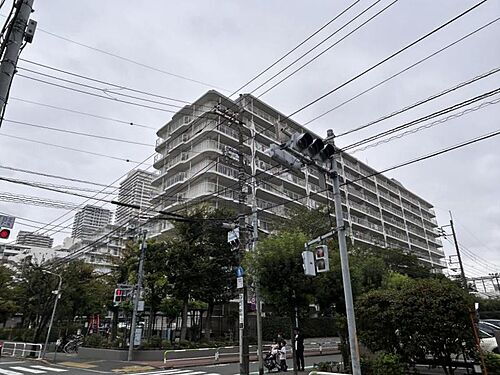 東京都荒川区南千住７丁目 11階建
