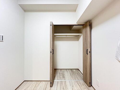 東京都豊島区東池袋５丁目 地上14階地下2階建