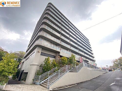 ファミール竹城台