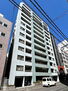 ファミール日本橋ブルー・クレール 13階建てマンション。お部屋は3階です。複数路線利用可能で大変便利です♪