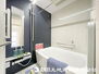 新多摩川ハイム５号棟 半身浴やお子様と一緒にくつろぎのバスタイムを満喫できるゆとりあるタイプの浴室！