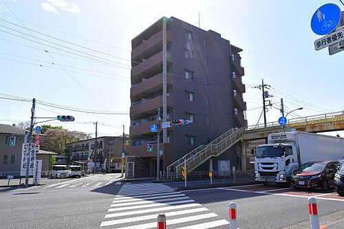 東京都昭島市拝島町１丁目 7階建