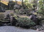 サニークレスト伊東弐番館 玄関前には和風庭園がございます。情緒あふれる眺めに癒されます