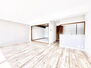 オークラハイム奈良青山 ナチュラルな室内で、どんな家具もお部屋にマッチしますね。
