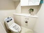 梅坪小学校サンシティ上豊田駅南弐番館 白を基調とした清潔感のあるシンプルで使いやすい高性能トイレです♪
