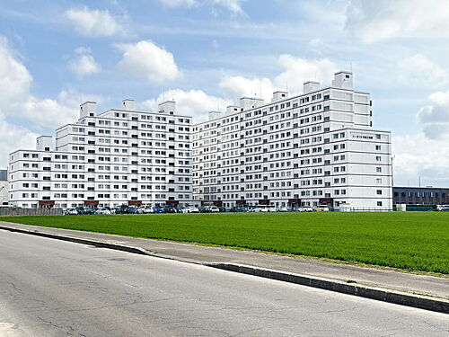 リーセント大麻３番通南東館