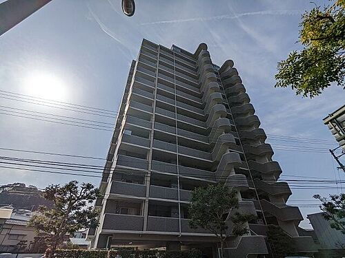 ＼高知市愛宕山　ビ・ウェル秦／