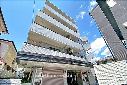 神奈川県藤沢市片瀬４丁目 5階建